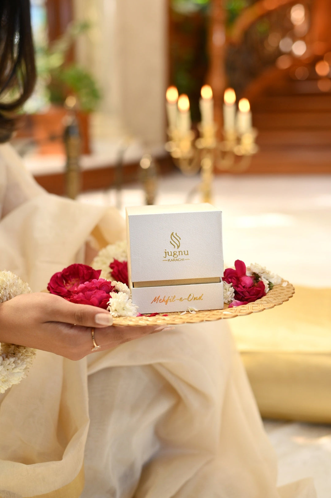 Mohabbat Karne Walay (Oud Rose) - Scented Soy Candle