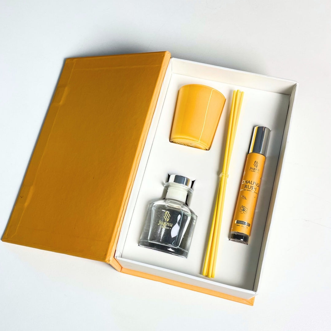 Chaunsa Rush (Mango and Gardenia) Gift set - Candle | Diffuser | Pillow Mist